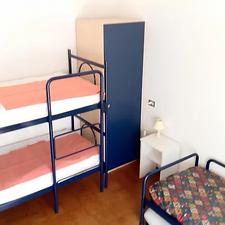 7 Giovanni Versolatto Apartamento *